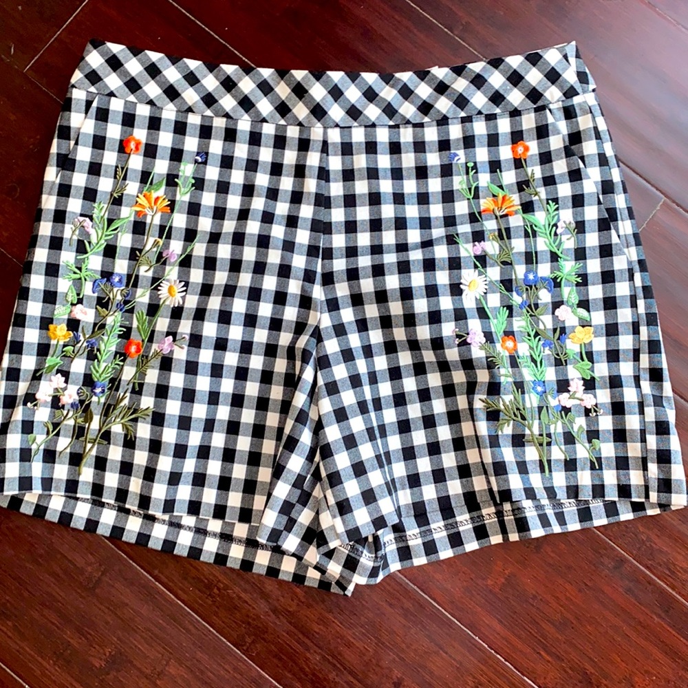 For the Republic woman’s shorts